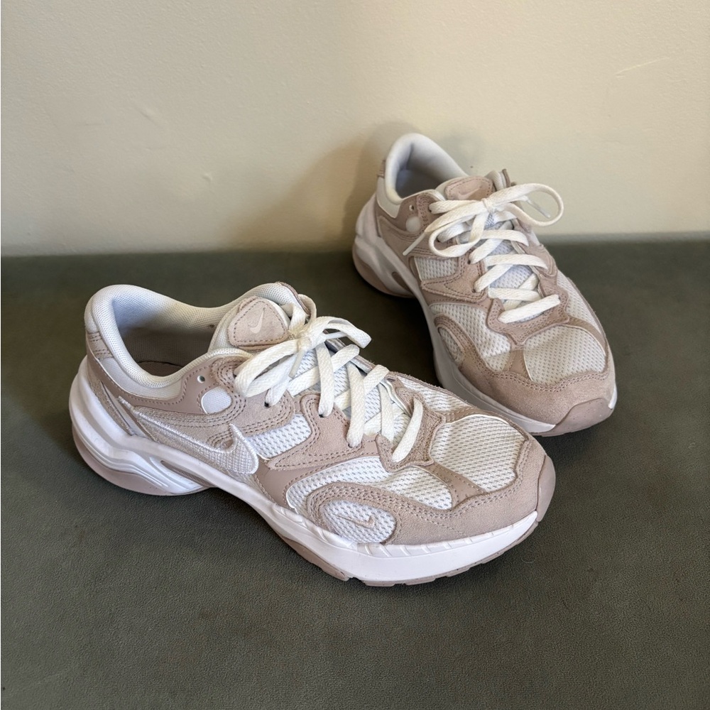 Nike Women's Beige and White Sneakers